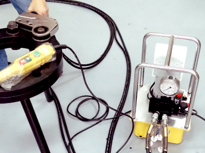 torque wrench, torque wrench pump, wrench force pump, torque wrench power pump, torque pump, auto pump, hydraulic electric pump